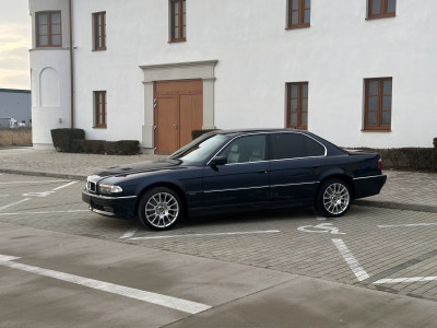 BMW 730D foto 3